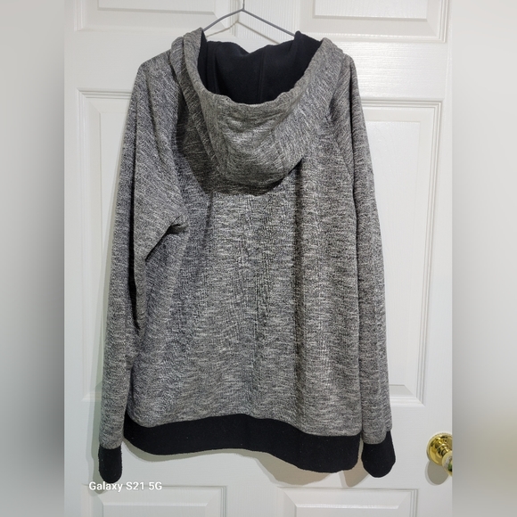 ❌❌SOLD❌❌Mens Large Bench Grey zip up Hoodie - Picture 4 of 4